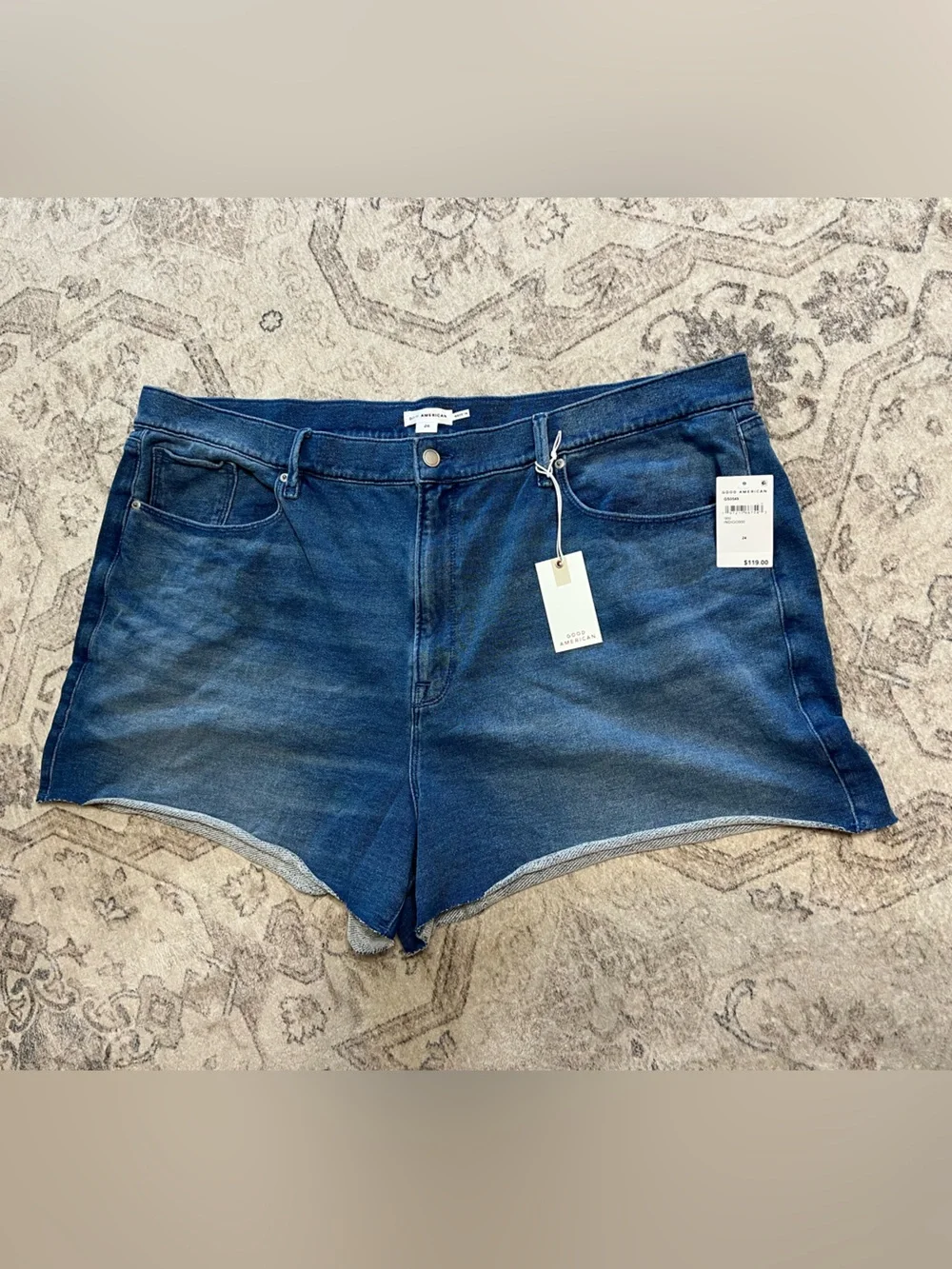 Jeanius Good '90s Shorts in Indigo900